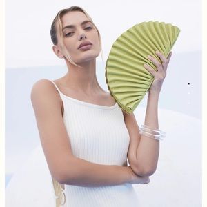 CULT GAIA Nala Clutch